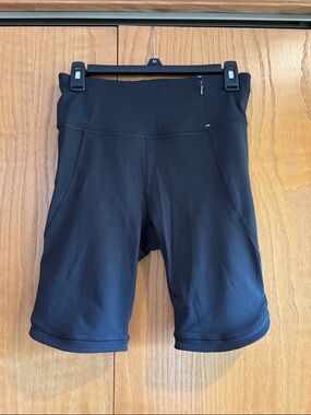 Calia by Carrie Underwood, biking shorts
Black, medium